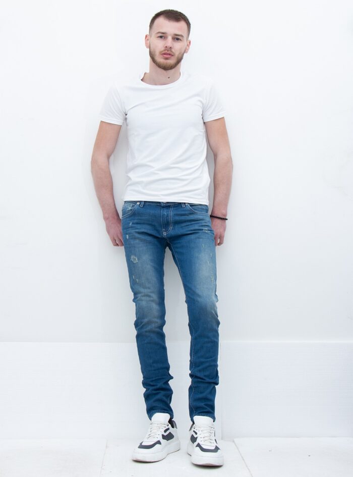 Farmerke - 133 - Image 1