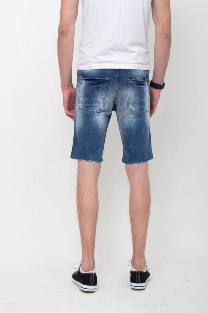 Model - 064 - Image 5