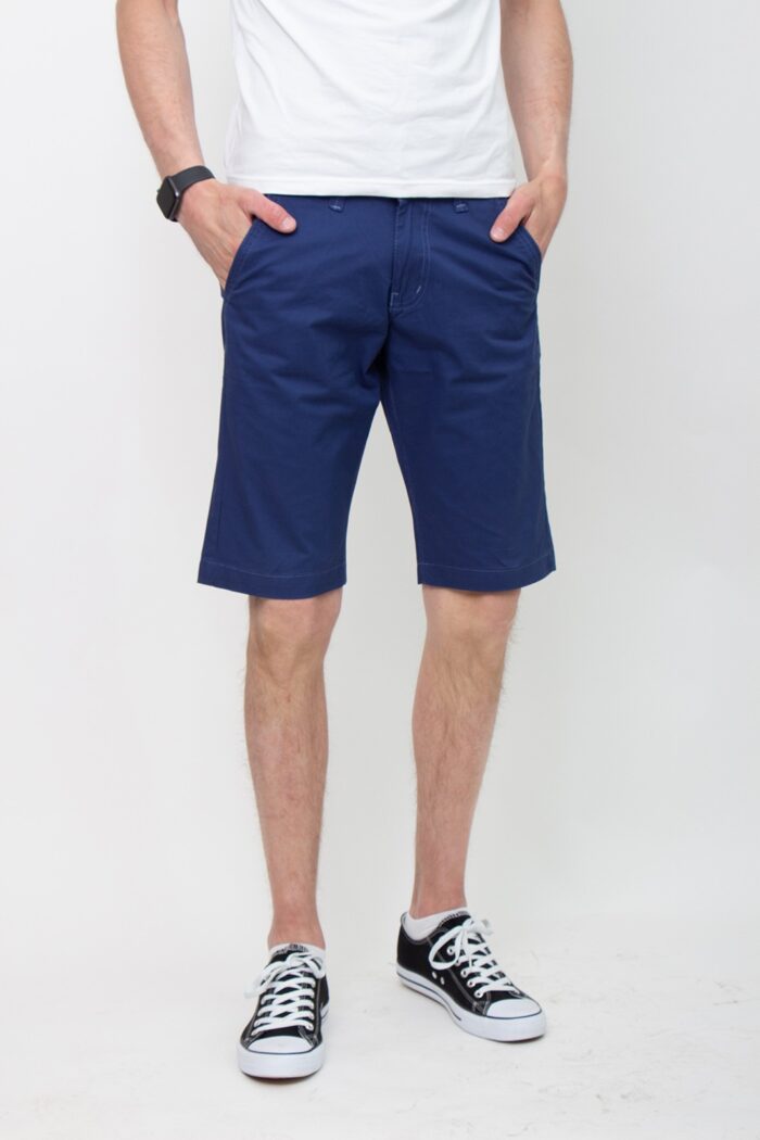 Model - 704 - Image 2