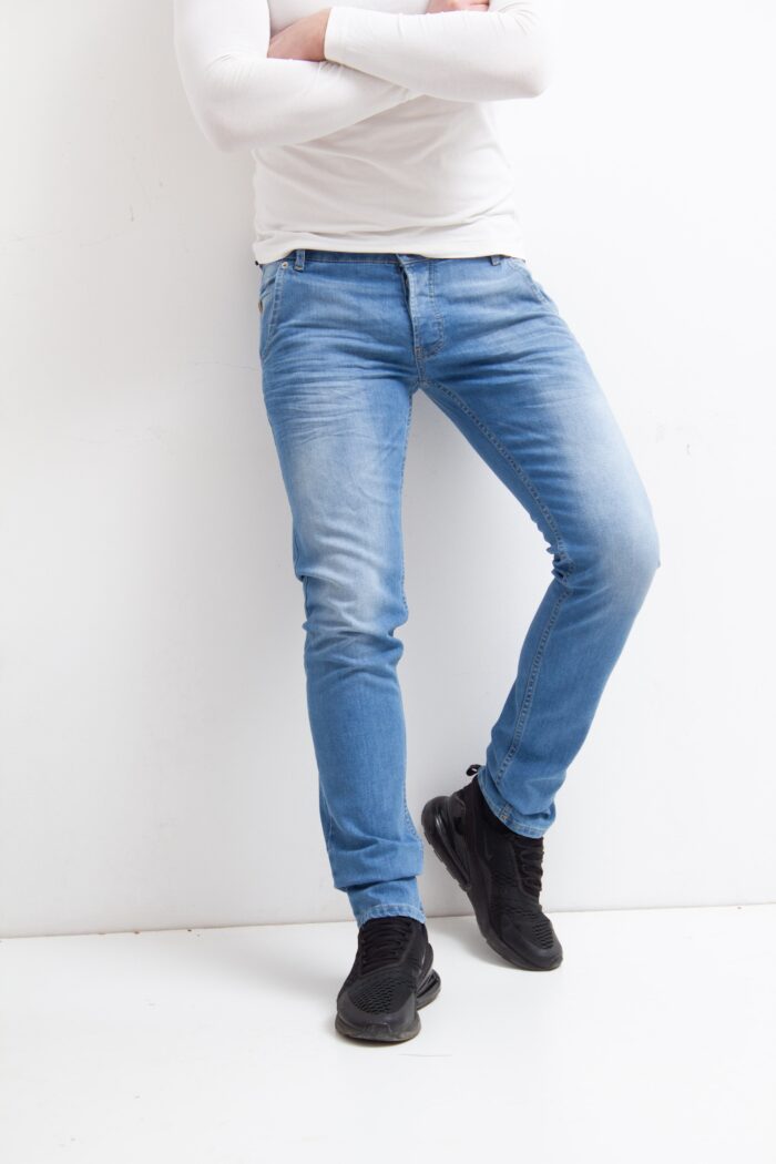 Farmerke - 122 - Image 2